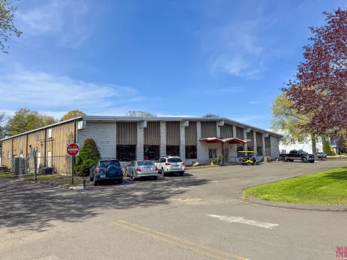 Branford - 160 North Branford Rd <br /><small>For Sale</small>