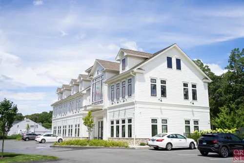 Old Saybrook - 215 Elm Street <br /><small>For Lease</small>