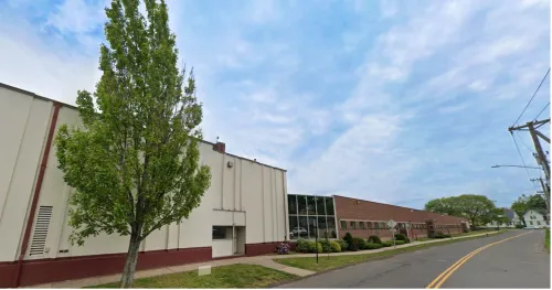 Mark Berkowitz of O,R&L Commercial Facilitates 43,104&plusmn; SF Industrial Lease in Meriden, CT