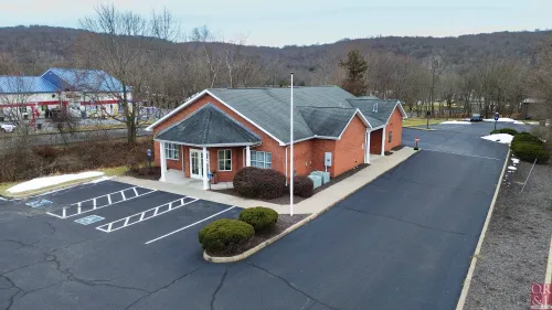 Naugatuck - 1009 New Haven Rd<br /><small>For Sale</small>