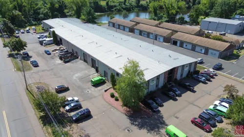 Sam Crampton | O,R&L Commercial Completes 20,000 SF Industrial Lease - North Haven, CT