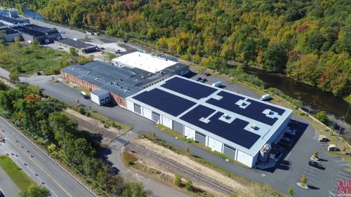 Waterbury - 2223 Thomaston Ave <br /><small>For Lease</small> 