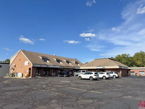 Newington - 252 Hartford Ave<br /><small>For Lease</small>