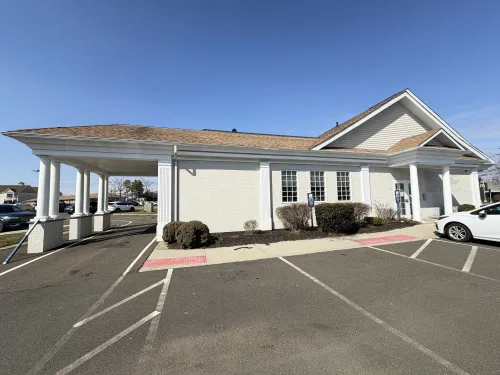 Branford - 445 West Main St <br /><small>For Lease</small>