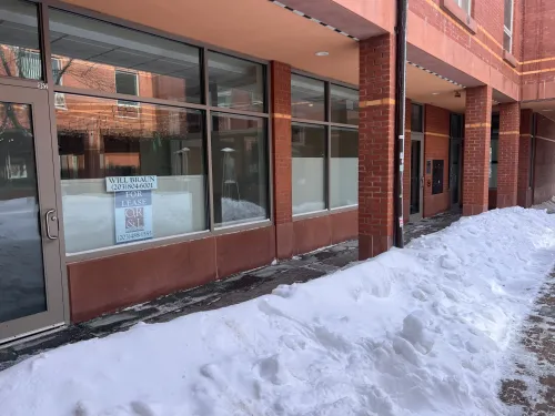 Branford - 978-1004 Main St<br /><small>For Lease</small> 