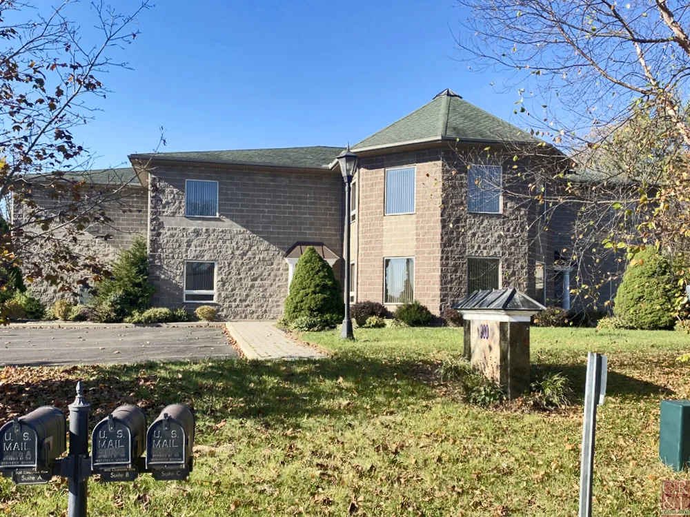 O,R&L Commercial brokers Sale of a 5,938 SF Flex/Warehouse | Cromwell, CT
