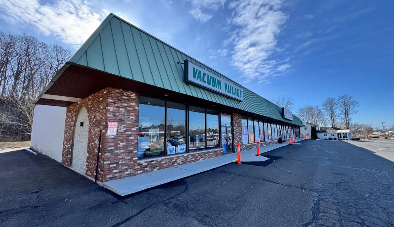 O,R&L Leases Well Known Space on Berlin Turnpike in Newington, CT | Bora Bora Smoothies is Coming to Town!