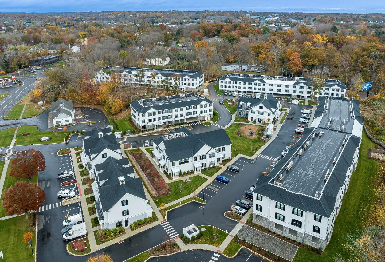 O,R&L Commercial Completes 3 Retail Leases for Metro Star Companies | Branford, CT
