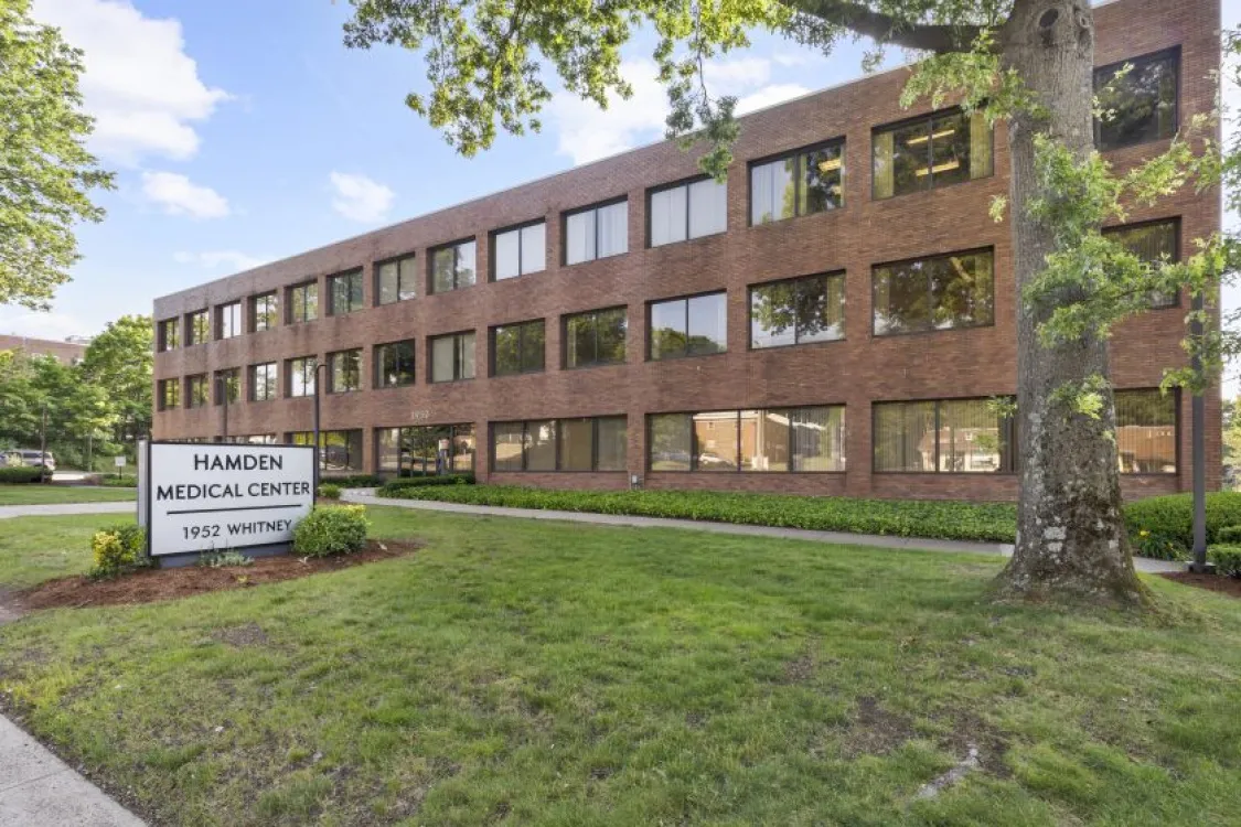 Hamden - 1952 Whitney Avenue <br /><small>For Lease</small>