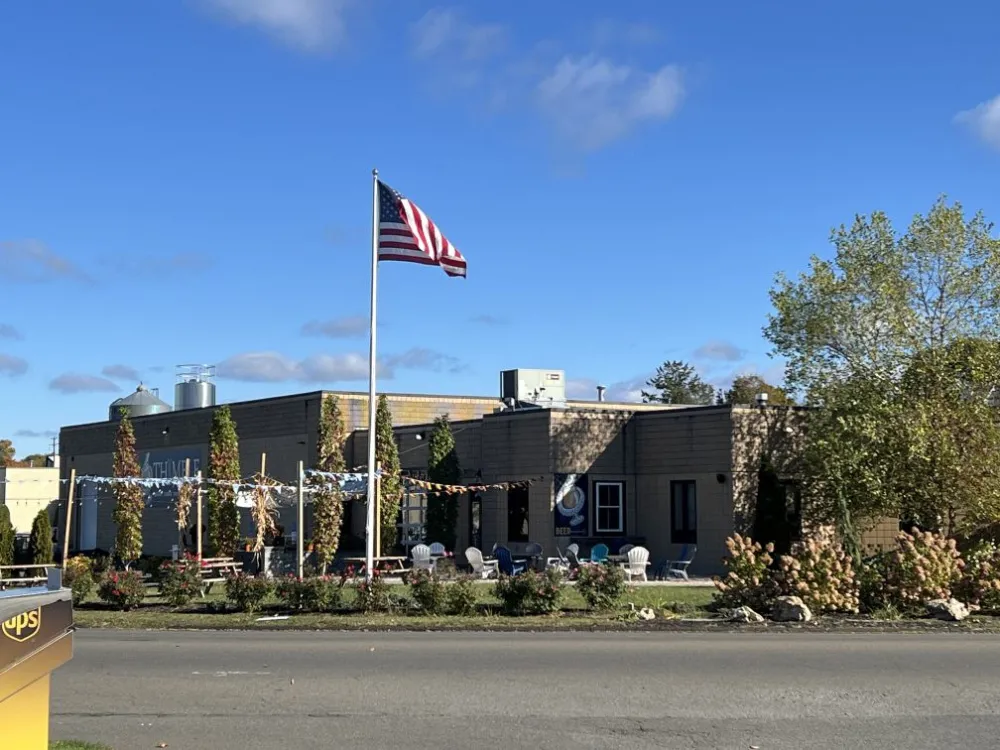 Branford - 16 Business Park Drive <br /><small>For Lease</small>