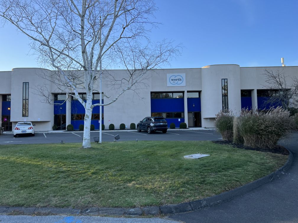 Frank Hird, SIOR & Will Braun Lease 8,500 SF Industrial Space | Old Saybrook, CT