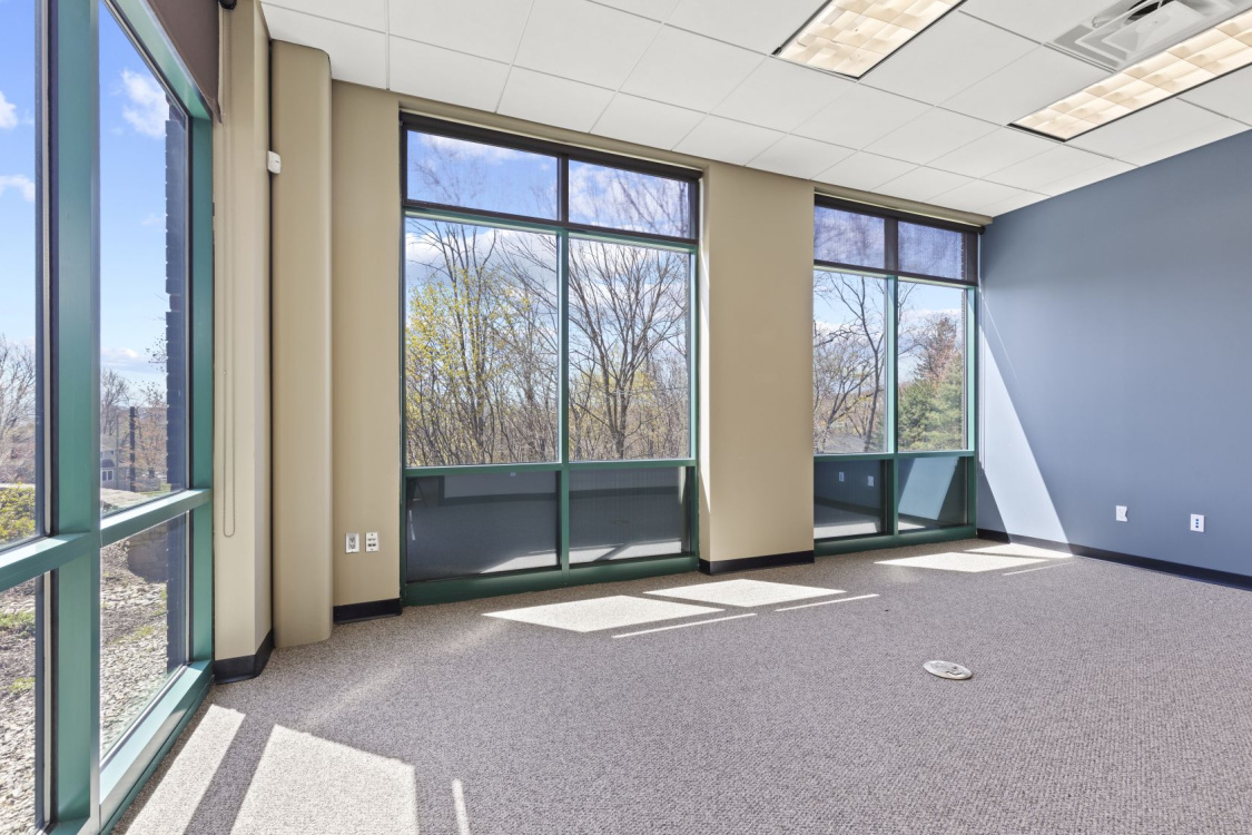 Office, CT, Office Real Estate, Office Sale, Office Lease, CT Office, Connecticut Office, CT Real Estate, Connecticut Real Estate, Commercial Real Estate, CT Sale, Connecticut Sale, CT Lease, Connecticut Lease