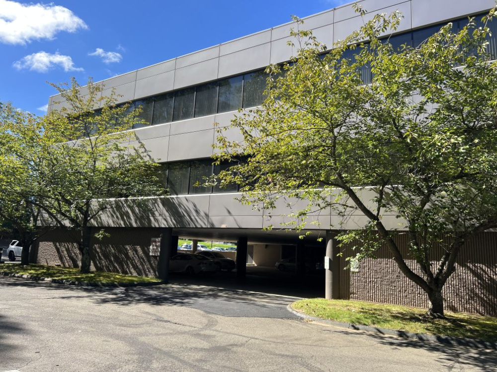 Office, Medical, CT, Medical Real Estate, Medical Sale, Medical Lease, CT Medical, Connecticut Medical, CT Real Estate, Connecticut Real Estate, Commercial Real Estate, CT Sale, Connecticut Sale, CT Lease, Connecticut Lease