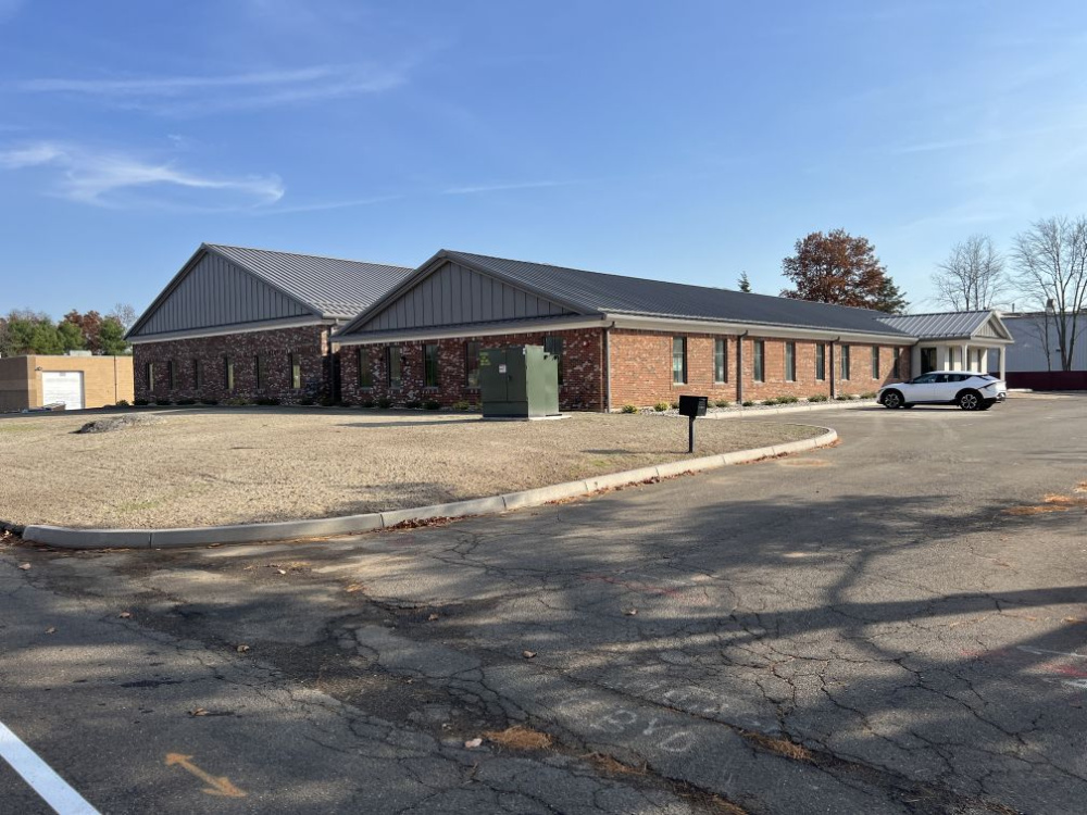 Industrial, Flex, CT, Flex Real Estate, Flex Sale, Flex Lease, CT Flex, Connecticut Flex, CT Real Estate, Connecticut Real Estate, Commercial Real Estate, CT Sale, Connecticut Sale, CT Lease, Connecticut Lease, Biotech, lab,