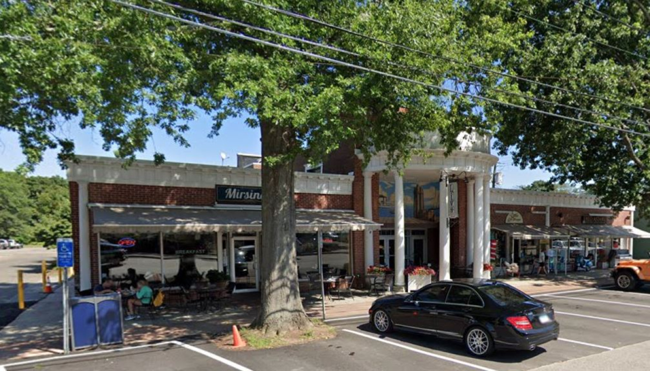 Retail, CT, Retail Real Estate, Retail Sale, Retail Lease, CT Retail, Connecticut Retail, CT Real Estate, Connecticut Real Estate, Commercial Real Estate, CT Sale, Connecticut Sale, CT Lease, Connecticut Lease