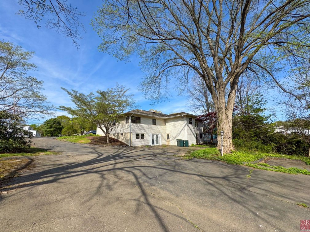 Office, CT, Office Real Estate, Office Sale, Office Lease, CT Office, Connecticut Office, CT Real Estate, Connecticut Real Estate, Commercial Real Estate, CT Sale, Connecticut Sale, CT Lease, Connecticut Lease
